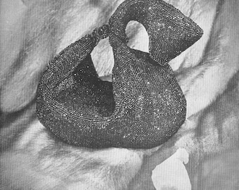 1940s Beaded Coquette Handbag Crochet Pattern PDF, Vintage Wrist Pouch Evening Bag, Hiawatha Beads, Instant Download