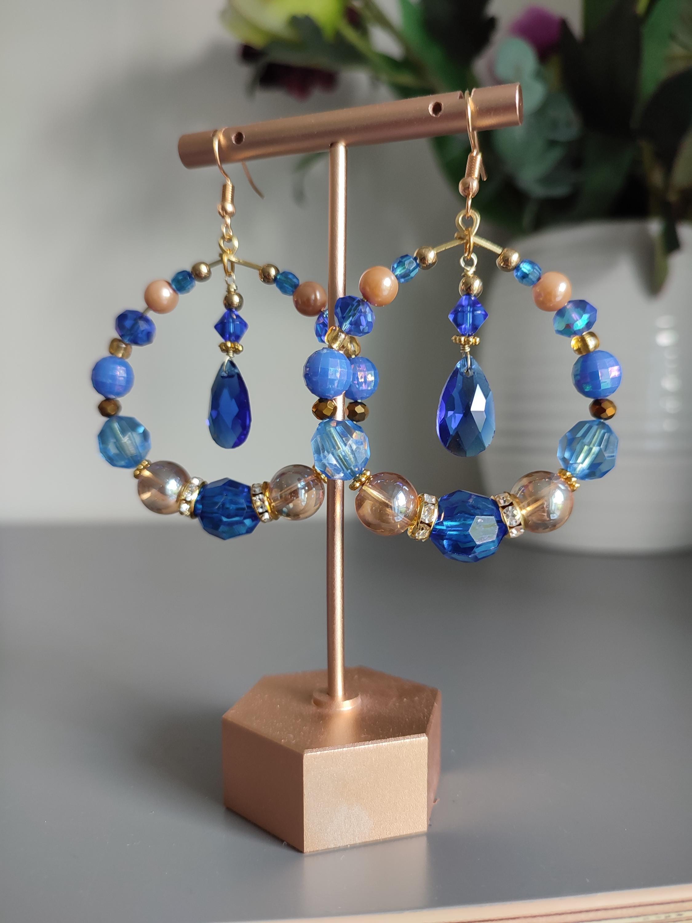 Boucles D'oreilles Créoles Avec Perles Bleues Royales - Neuf Avec étiquettes - Sans Marque