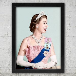 Queen Elizabeth II Smiling Portrait: Framed Canvas Wall Art (12x16 inch)