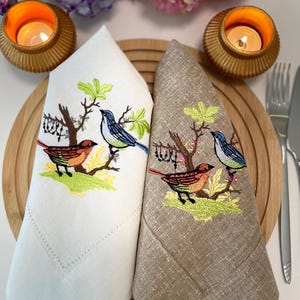 Embroidered Bird Linen Dinner Napkins: Rustic Farmhouse Table Decor