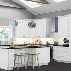 Kitchen Cabinet Edgeline White Shaker Assembled, RTA Cabinets, Country Kitchen Decor, Food Storage, Linen Cabinet, Farmhouse,  Wood Cabinet