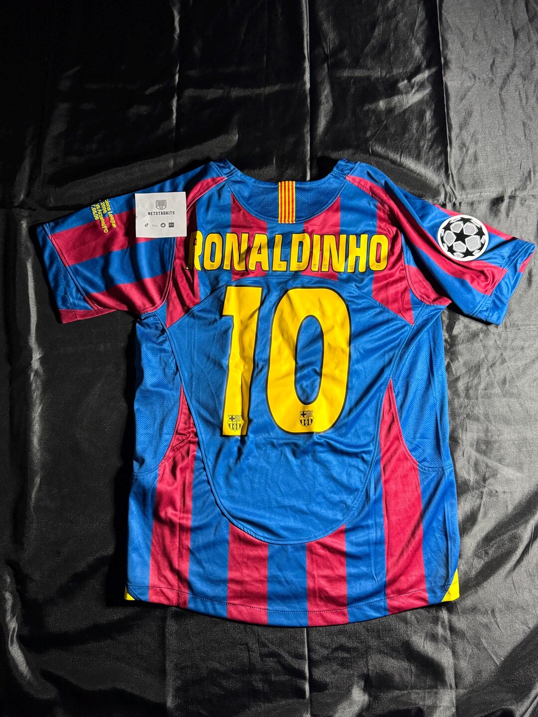 FCバルセロナ RONALDINHO 10 2004-2005ホームユニフォーム Ronaldinho 10 Medium Jersey FC Barcelona 2004 2005 Home