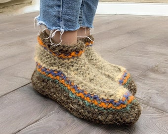 Woolen Knitted Slippers Slipper Socks for Women Knitted Socks Sheep Wool Slippers Thick Warm Hand Knitted Natural Wool Yarn Room Shoes Socks