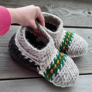Women’s ethnic house shoes cozy warm indoor sheepskin slippers eco slippers therapeutic massage slippers organic slippers wool men slippers
