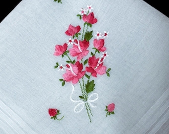Vintage NWT Embroidered Pink Roses Bouquet Handkerchief**#87