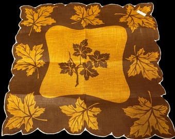 Vintage NWT Scallop Irish Linen Fall Leaves Handkerchief**#114
