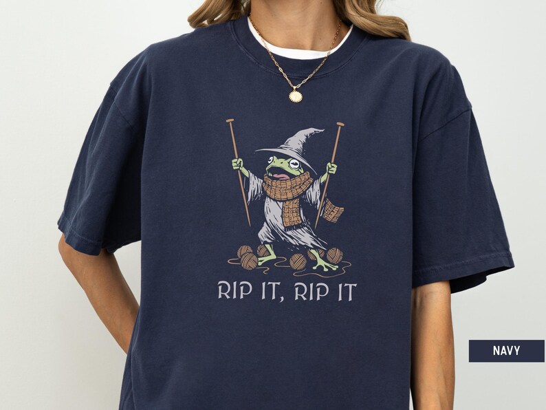 Knitting Shirt, Funny Knitting Shirt, Yarn Lover Shirt, Knitter Gift, Funny Knitting Shirt, Crafty Gift, Knitting Gifts, Funny Frog Shirt Navy
