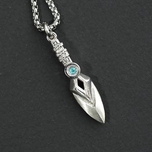 EXCLUSIVE Jett Knife Necklace, Handmade Valorant Jewelry in Silver, Perfect Accessory for Jett Cosplay and Valorant Enthusiasts