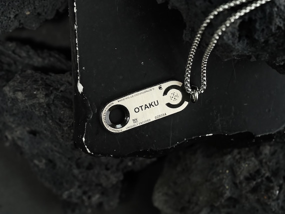 EXCLUSIVE Starfield Credstick Pendant Necklace, Custom Handmade Silver 950 Jewelry, Perfect Accessory or Gift for Game and Starfield Fans