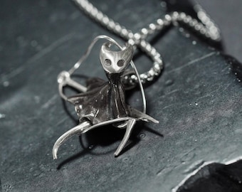 Hornet Hollow Knight Silk Song Inspired Necklace,Silver 950 Handmade Fantasy Pendant, Gaming Jewelry, Silk Song Fan Collectible