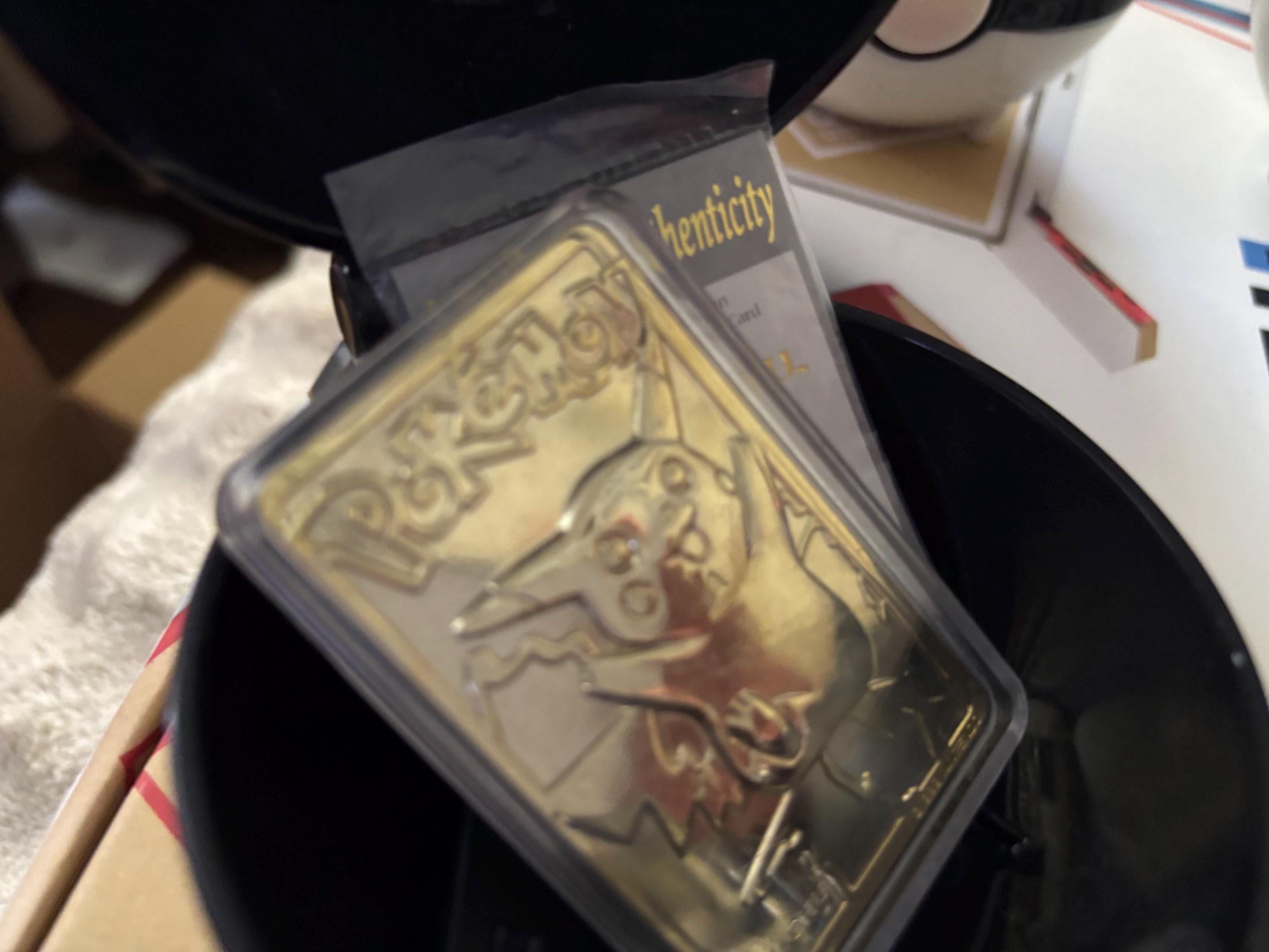 pokemon card base set charizard Pokemon Burger King Gold-Plated Trading Card main image 0