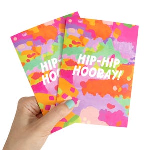 Cartão colorido "Hip-Hip Hooray" para todas as ocasiões - Cartão de aniversário/parabéns com arte em branco, moderno, moderno e vibrante!