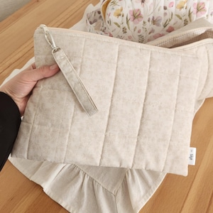 Minimalist Quilted Laptop Sleeve, Padded Tablet Bag, Cover