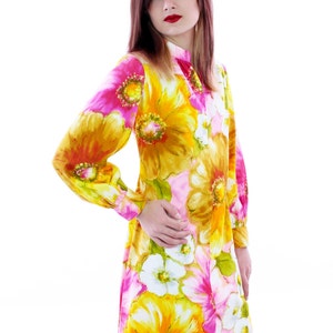 70s Hawaiian Dress 60s Mod A-line Psychedelic Shift Abstract Mini Bright Floral Flowers 1960s 1970s Sixties Metal Zipper Small S image 3