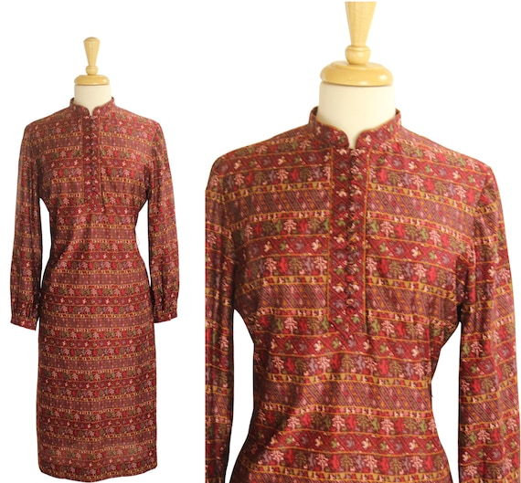 Vintage 70s Griffin Print Dress - image 1