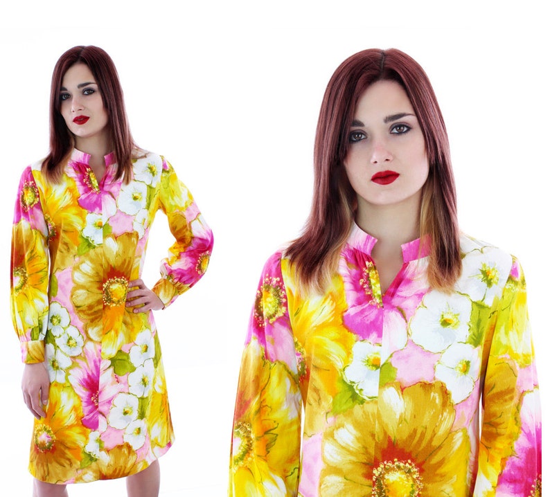 70s Hawaiian Dress 60s Mod A-line Psychedelic Shift Abstract Mini Bright Floral Flowers 1960s 1970s Sixties Metal Zipper Small S image 1