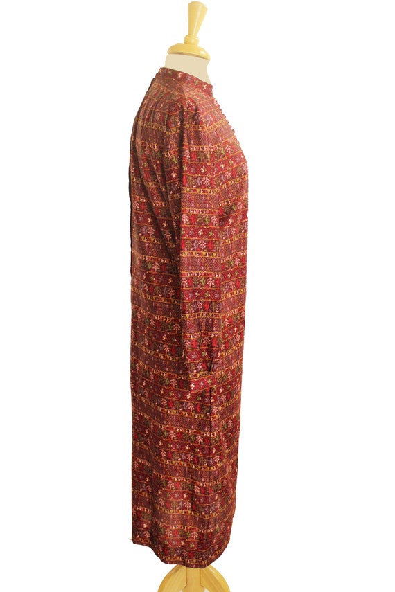 Vintage 70s Griffin Print Dress - image 5