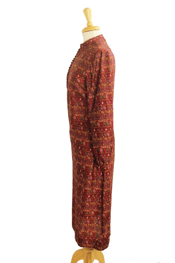 Vintage 70s Griffin Print Dress - image 4