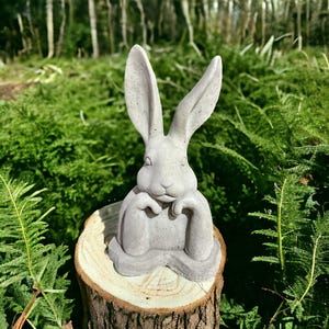 Modern, propped-up rabbit - stone figure with erect ears (H/W/D: 31/17/13 cm, 3.5 kg) Cast stone for home and garden