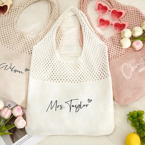 Bolso de playa bordado personalizado, bolso de crochet personalizado, bolso de punto bordado de un solo hombro, regalo de despedida de soltera, bolso de hombro de verano