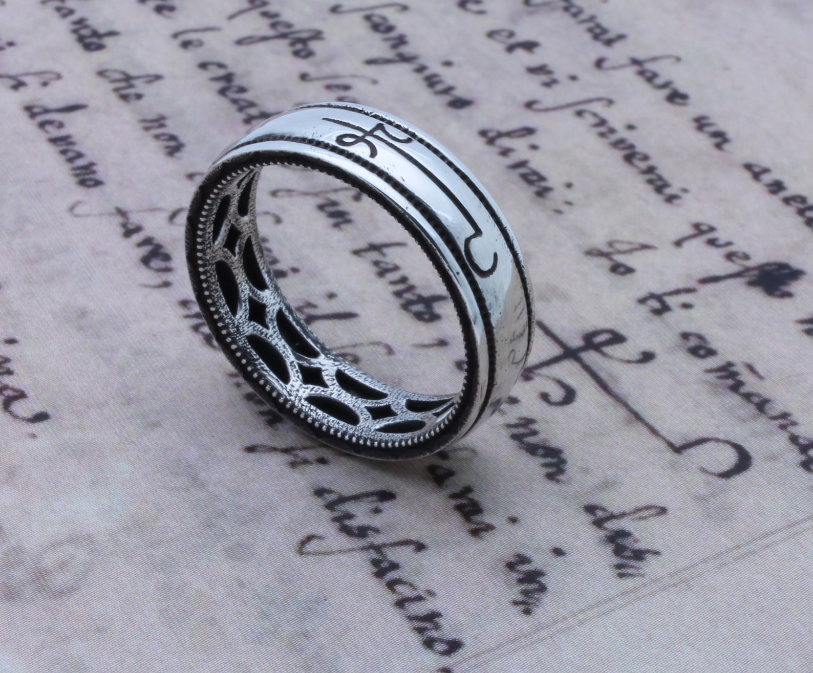 Invisibility Ring Occult Magic Ring Grimoire Witch Jewelry Occult ...