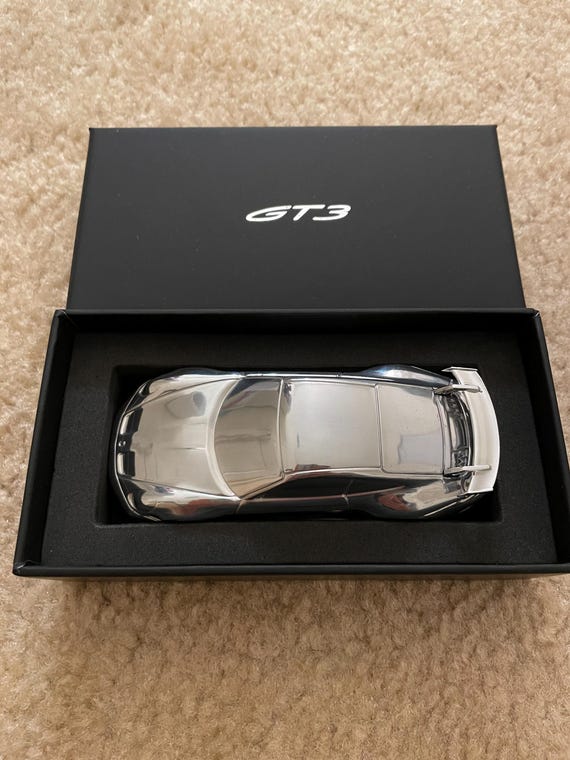 ポルシェ 911 992 GT3 1:43 ペーパーウェイト アルミニウム クローム