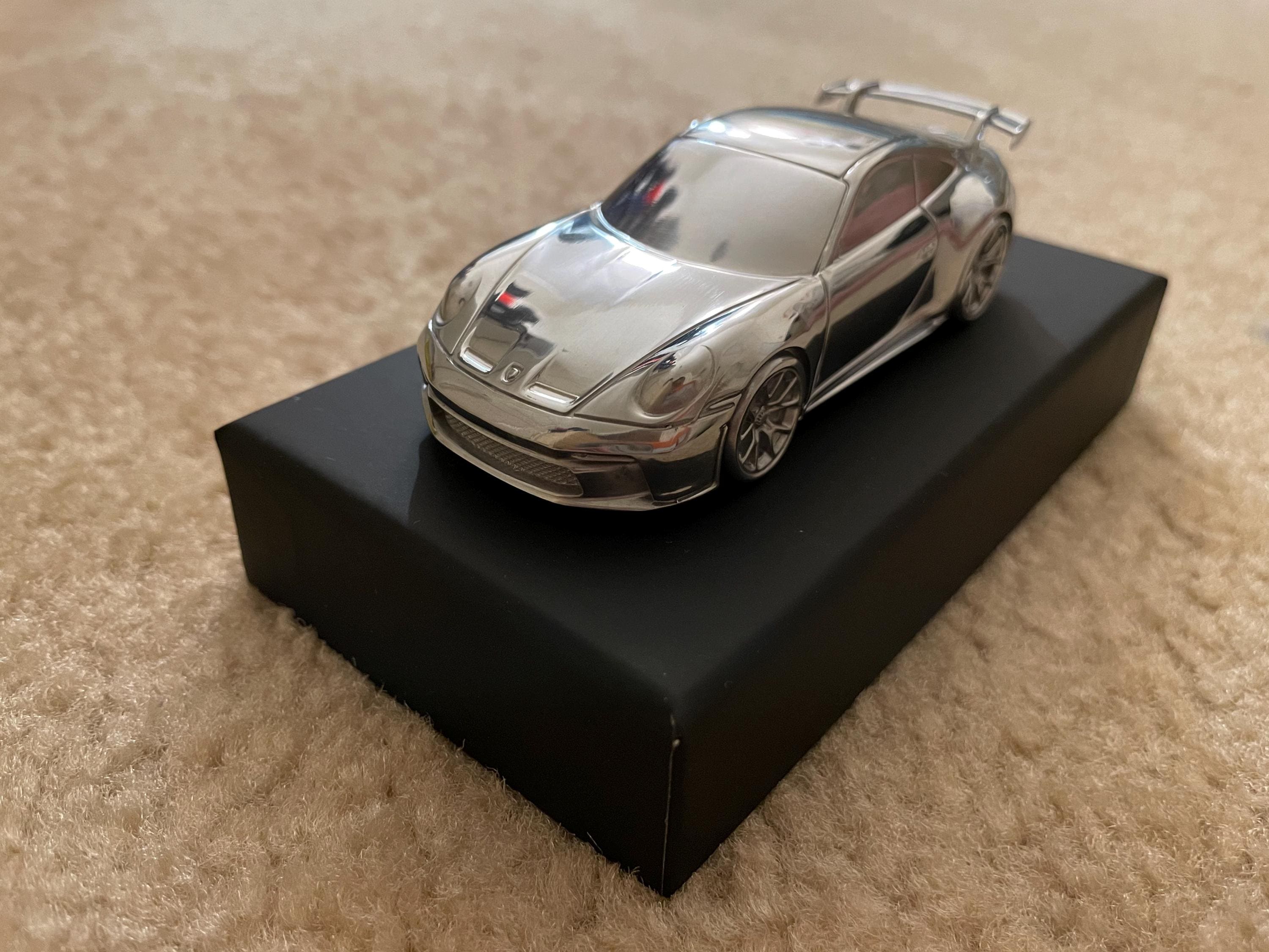 911 992 GT3 1:43 ペーパーウェイト アルミクロームモデル - Etsy 日本