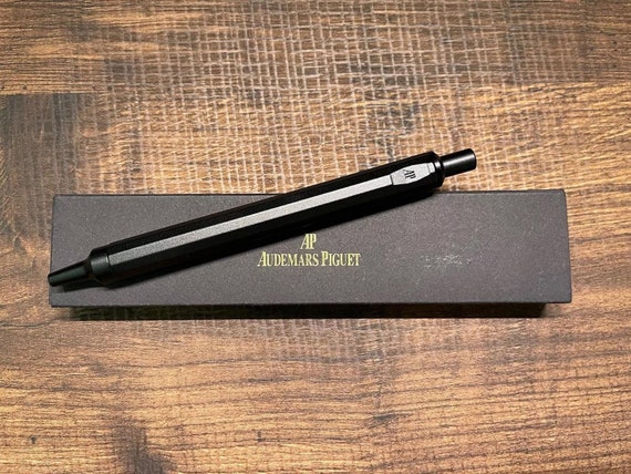 Audemars Piguet  Oak ボールペン AUDEMARS PIGUET, SWITZERLAND, ROYAL OAK BALLPOINT PEN, DESIGNED