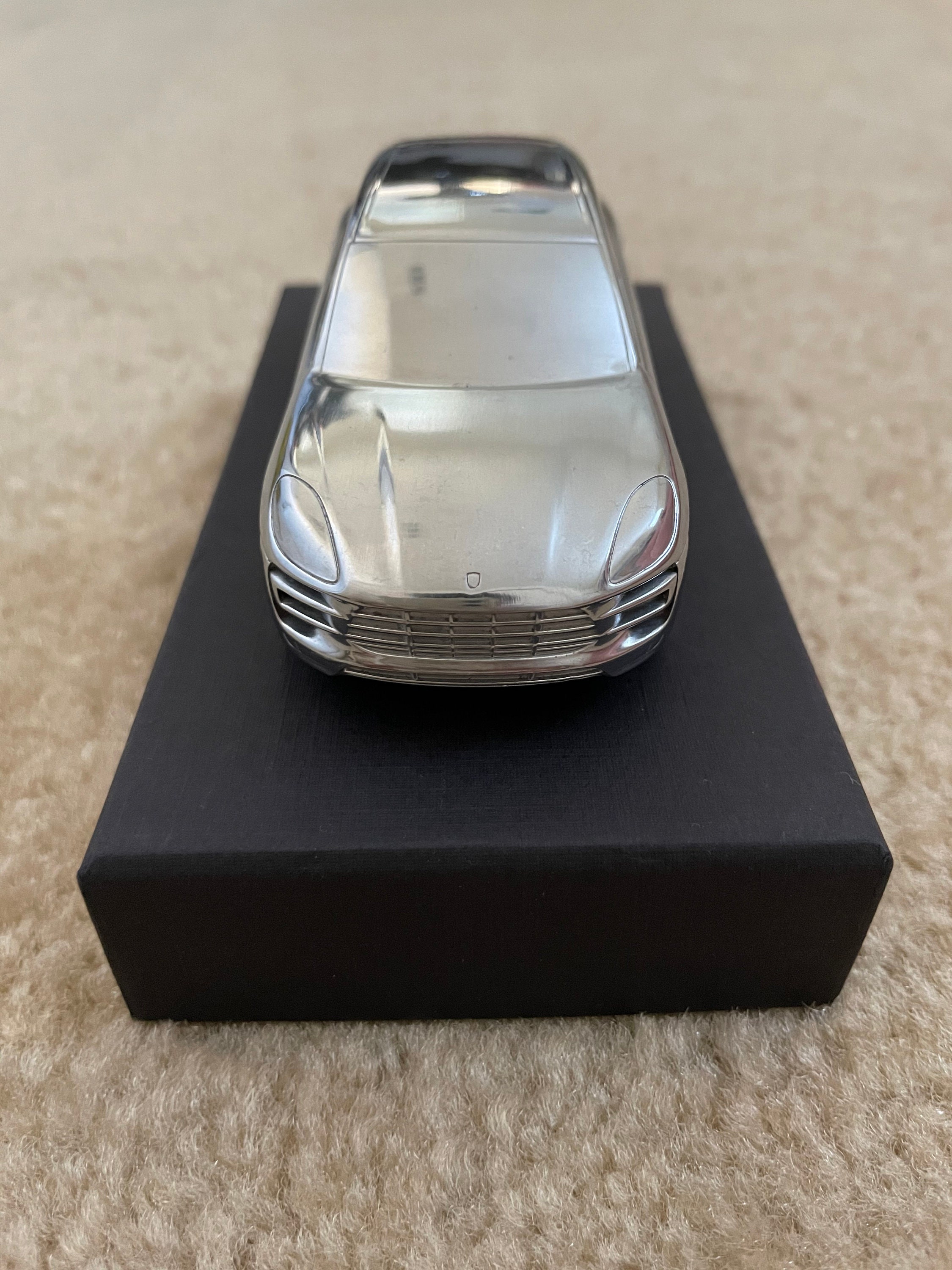 Macan Turbo Limited Edition 1:43 Paperweight Aluminum Chrome Model
