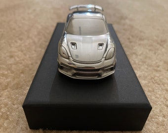 718 ケイマン GT4 RS 1:43 ペーパーウェイト アルミクロームモデル
