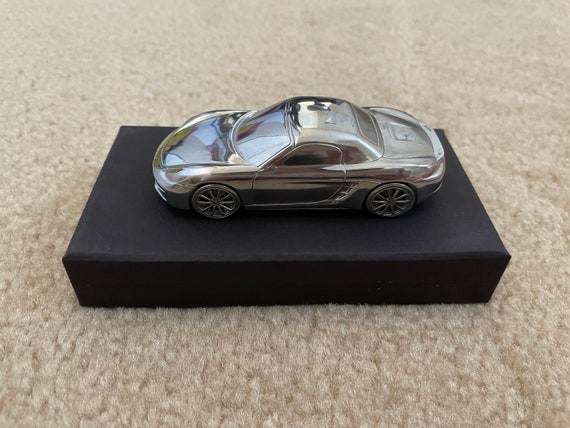 ポルシェ 　718 Boxster S　ペーパーウエイト 718 ボクスターS 1:43 ペーパーウェイト アルミクロームモデル - Etsy 日本