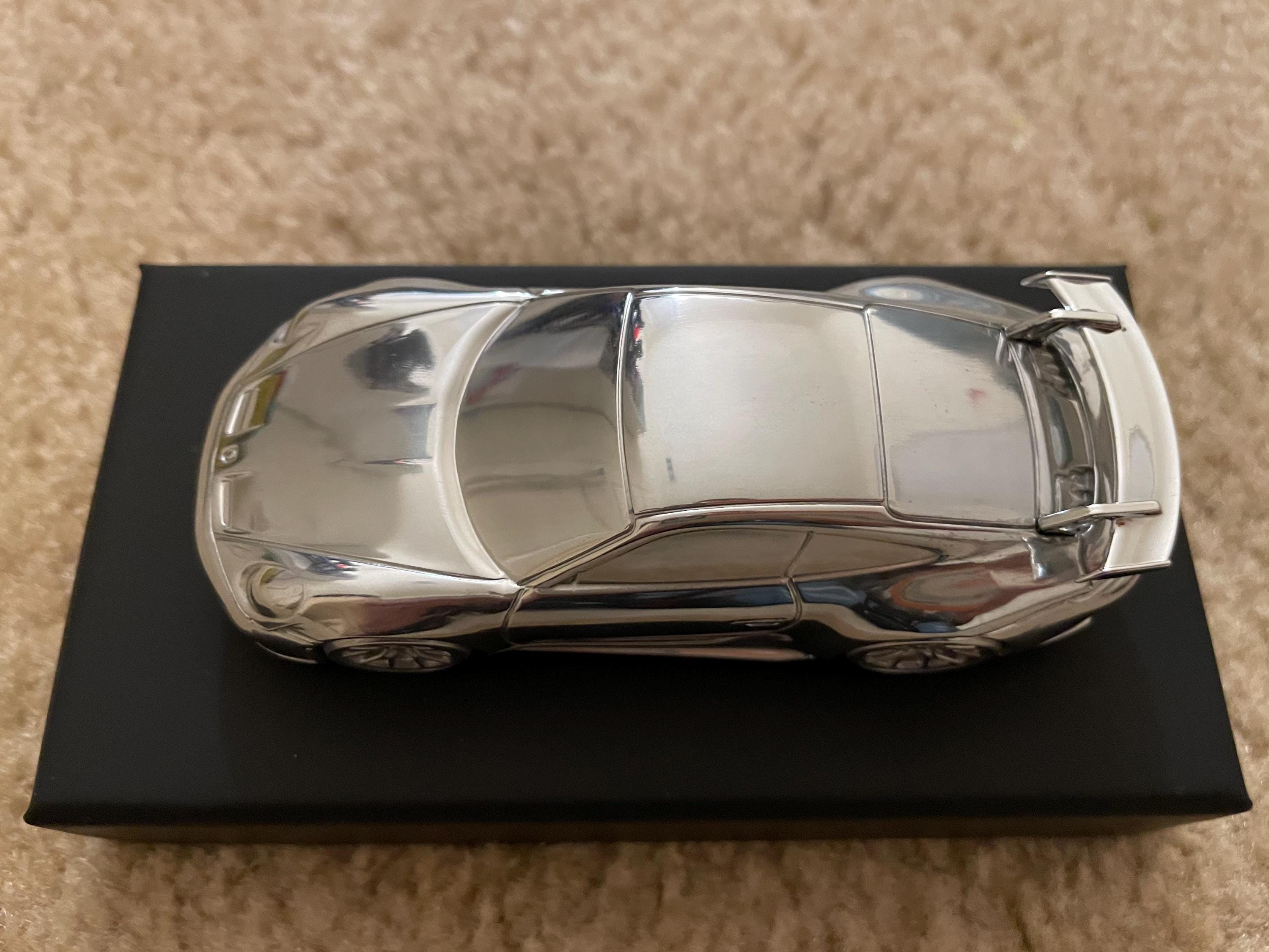 ポルシェ 911 992 GT3 1:43 ペーパーウェイト アルミニウム