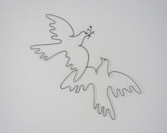 The dove of peace in wire, Picasso - Wall decoration, wall phrase - Sculpture, writing, quotation wire