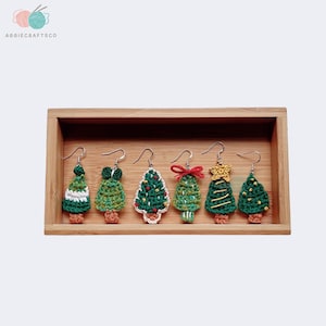 Christmas earrings,MicroCrochet Christmas tree earrings,handmade earrings,Gift For Her,14 kGOLD handmade jewelry,gift for mom,Christmas gift