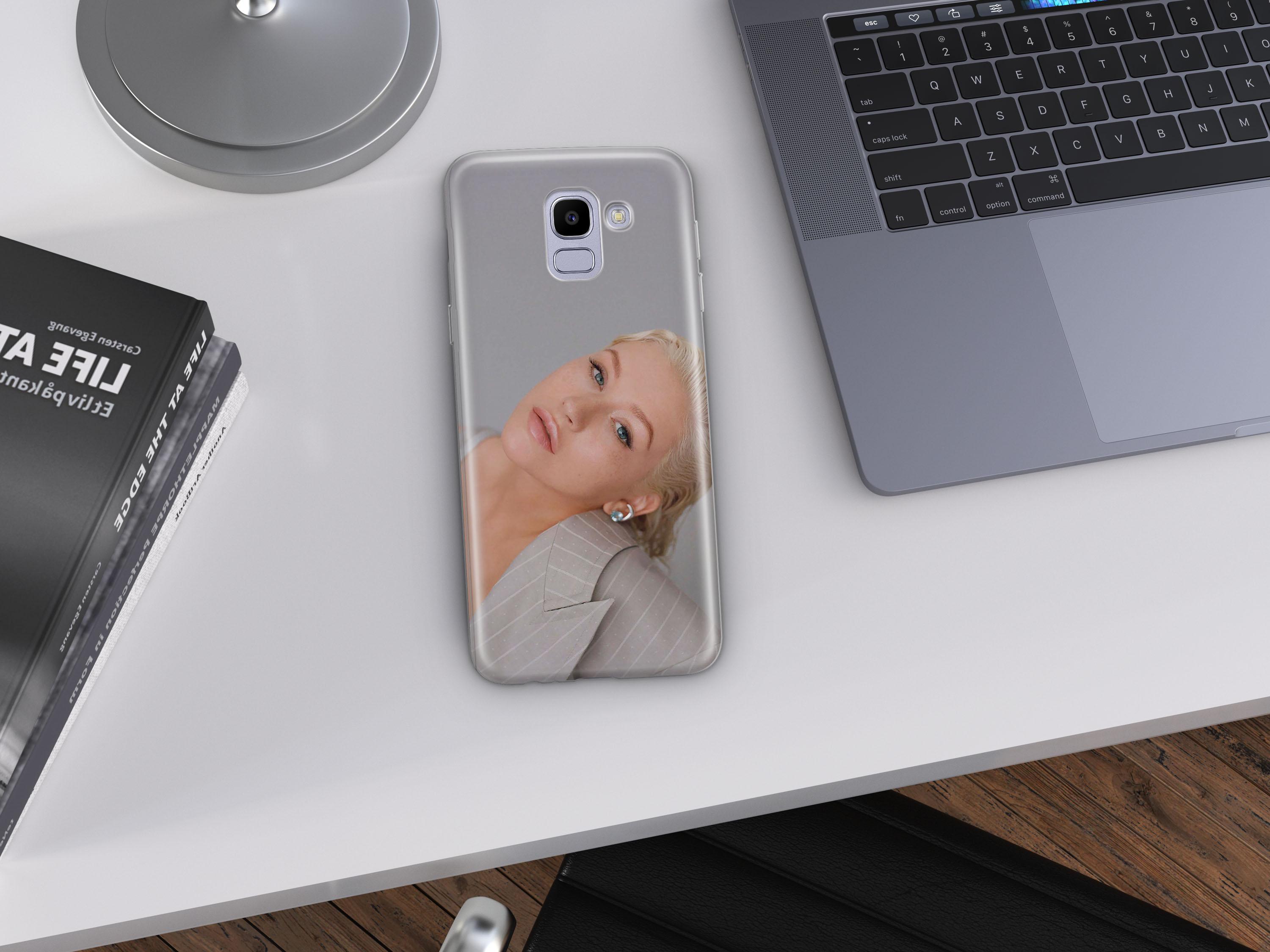 クリスティーナ・アギレラ A1 携帯ケースカバー Samsung Galaxy A3 A5 A6 A7 A8 J3 J5 J6 J7 2016 -  2018 モデル用 アメリカンポップミュージックシンガー ポップスター - Etsy 日本, image size:3000x2250