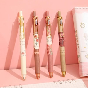 4 Stück / Packung Rose und Gedicht Retro Blumen Design Gel Ink Pen Set || 0,5 mm Schwarzes Schul und Bürostifte Set