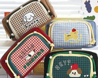 Cute Dog Pencil Case – Large Capacity Retro Plaid Pen Bag for Students | Kawaii Stationery Pouch | Multi-Compartment Organizer