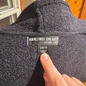 Manta envolvente tipo isla CozyChic Lite de Barefoot Dreams imagen 9