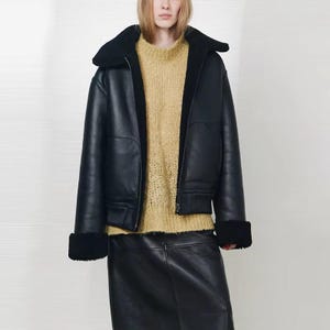 Damen Schaffell Leder Pelzjacke - Aviator Shearling Biker Jacke - Bomber Warme Lederjacke - Leder Stilvolle Jacke