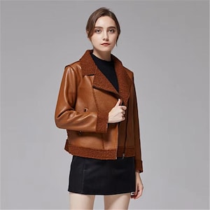 Damen Schaffell Leder Pelzjacke - Aviator Shearling Biker Jacke - Bomber Warme Lederjacke - Leder Stilvolle Jacke