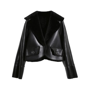 Damen Shearling Echtlederjacke - Bikerjacke - Wintermode Warme Pelzjacke - Handgefertigte Leder Bomberjacke