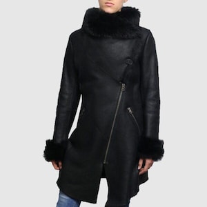 Women&#39;s Black Sheepskin Leather Fur Coat - Genuine Shearling Leather Coat - Winter Warm Fleece Coat For Women - Women Shearling Coat