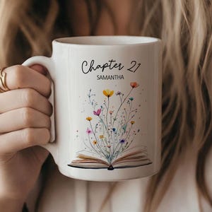 Taza de cumpleaños número 21 con nombre, regalo de cumpleaños número 21 personalizado para mejor amiga, taza de café de cumpleaños personalizada, regalo de cumpleaños del capítulo 21 para niña