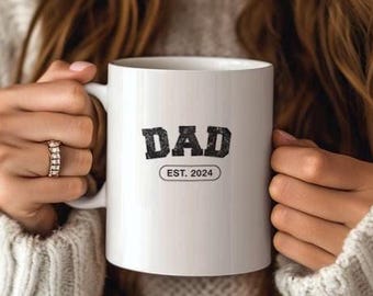 Caneca personalizada para pais, prevista para 2025 | Presente personalizado para pais de primeira viagem, novos pais, caneca personalizada para anúncio de gravidez, canecas para mamãe e papai