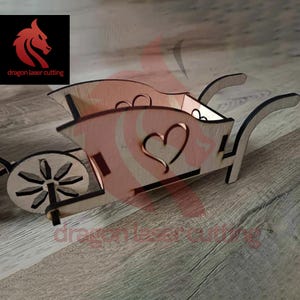 Laser geschnitten Dateien Candy Wheelbarrow 3 und 4 mm Spielzeug Dekoration SVG Bundle Glühlampe svg Vektor Laservorlage DXF Pdf Eps Cnc Muster