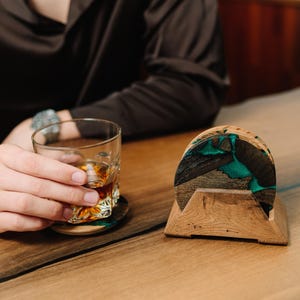 Resin Coasters Set with Holder Round Epoxy Wood Coasters 5th Anniversary Gift Rustic Bog Oak Coasters Cork Drink Coasters Wood Anniversary