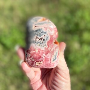 AAA Grade Rhodochrosite Stalactite Freeform | Collector’s Specimen | 330g | Capillitas Mine, Argentina