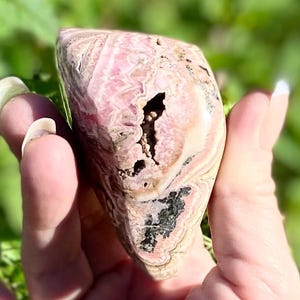 AAA Grade Rhodochrosite Stalactite Freeform | Collector’s Specimen | 201g | Capillitas Mine, Argentina