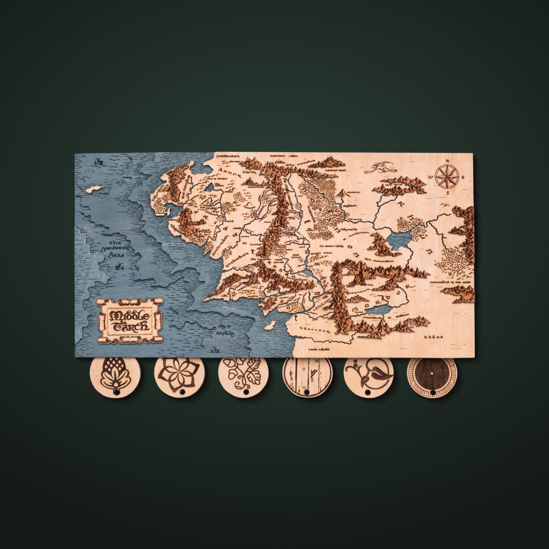 Middle Earth 3D KEY HOLDER With Keychains | Lord of the Rings Decor ...
