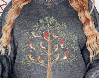 Bird Gift Sweatshirt, Bird Shirt, Bird Watching, Gift Birdwatcher Shirt, Bird Lover Shirt ,Bird Nerd Shirt, Gift for Bird Lover,Bird Species